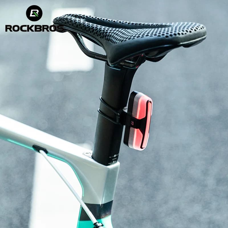 Luz trasera inteligente para bicicleta con sensor de freno
